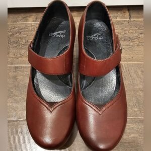 Dansko Women's Brown Mary Jane Shoes